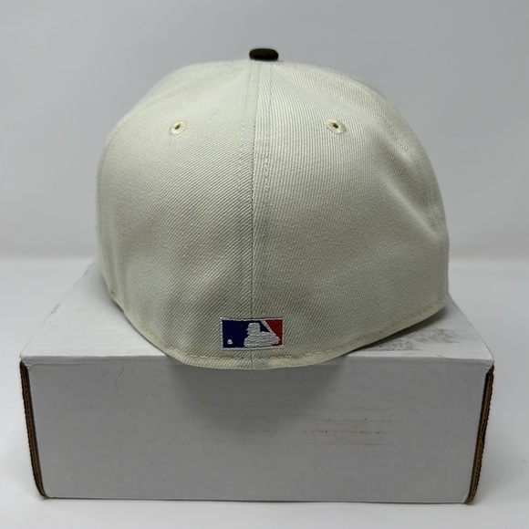 Hat Stop Seattle Mariners “Snickers” Fitted Hat Size 7 3/8 - Picture 4 of 7